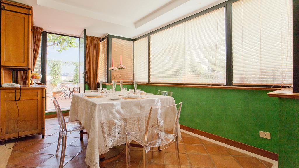 Rental In Rome - Fontana Di Trevi Penthouse Екстер'єр фото