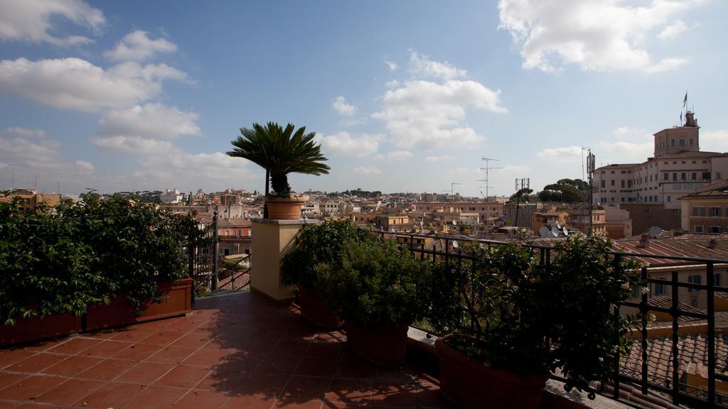 Rental In Rome - Fontana Di Trevi Penthouse Екстер'єр фото